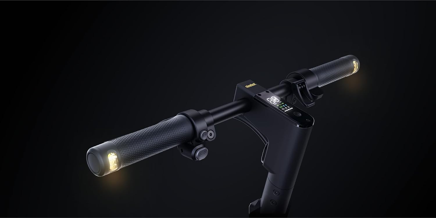 E Scooter Straßenzulassung MAX G2 D 20 km/h 70 km Reichweite Vollfederung 10 Zoll bis 120 kg EU Modell