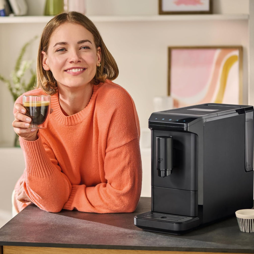 Kaffeevollautomat Esperto mini MSA23107 für Espresso und Caffè Crema 16 cm breit kompakt 1,1 L Bohnenbehälter