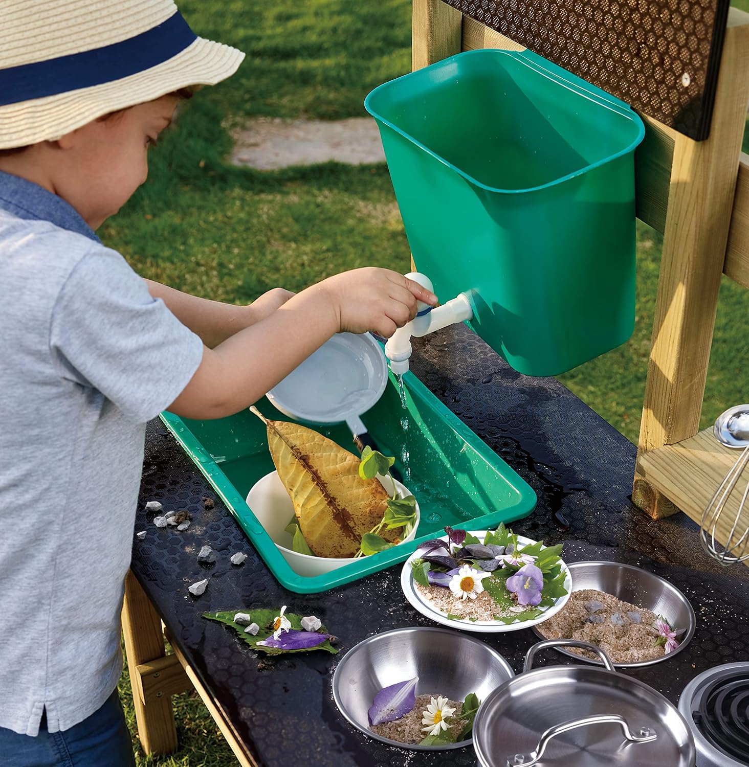 Outdoor Spielküche mit Zubehör aus Holz und Kunststoff E3193 für Kinder ab 3 Jahren wetterfest Garten Rollenspiel Küche