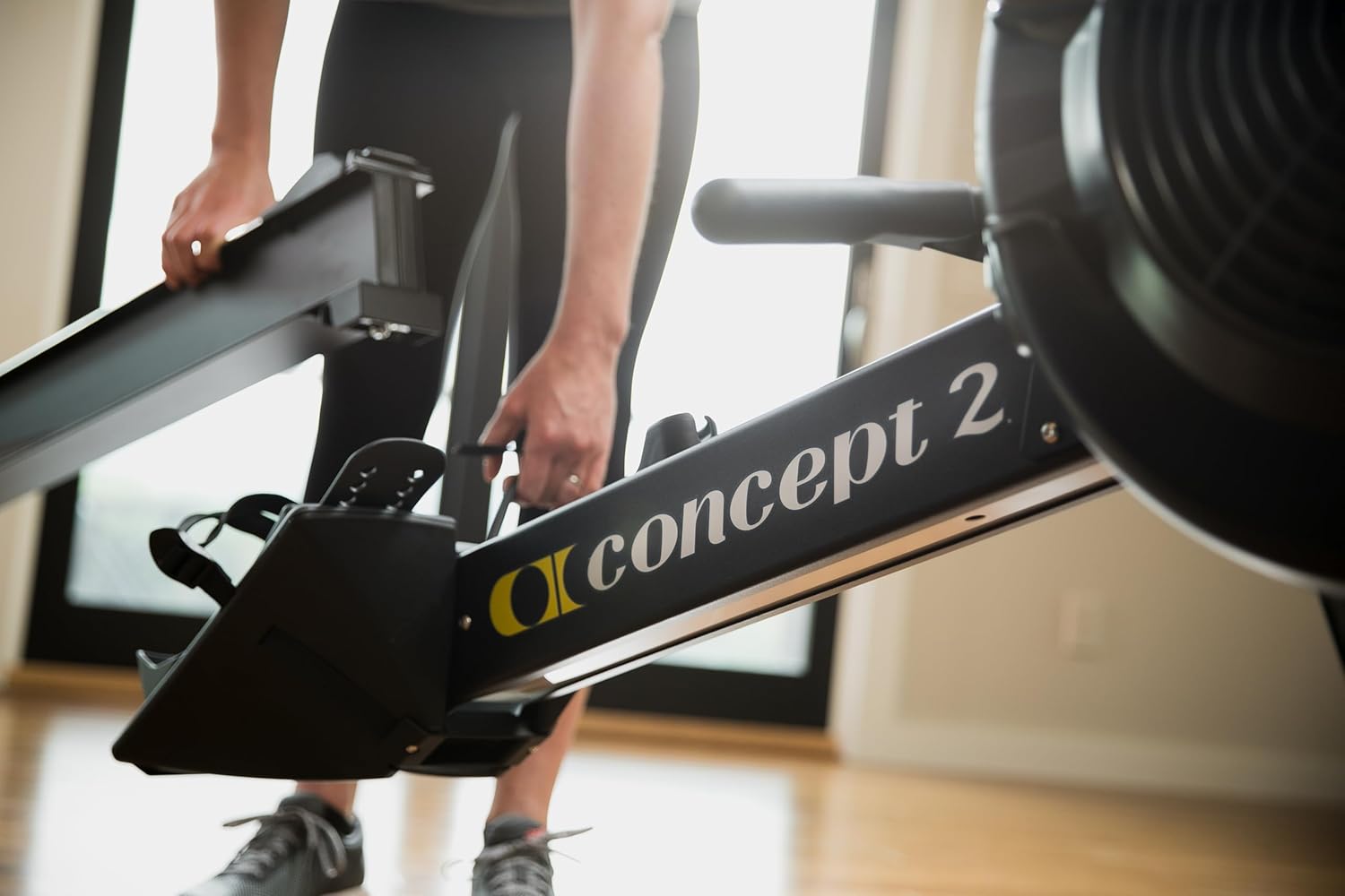 Rudergerät RowErg Modell D mit Luftwiderstand PM5 Monitor Standardbeinen Ganzkörper Trainingsgerät bis 227 kg