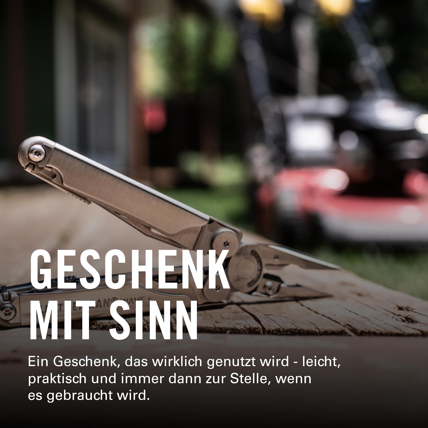 Multitool Wave+ 832526 18-in-1 Edelstahl Werkzeug mit Zange Klinge Drahtschneider und Camping Zubehör
