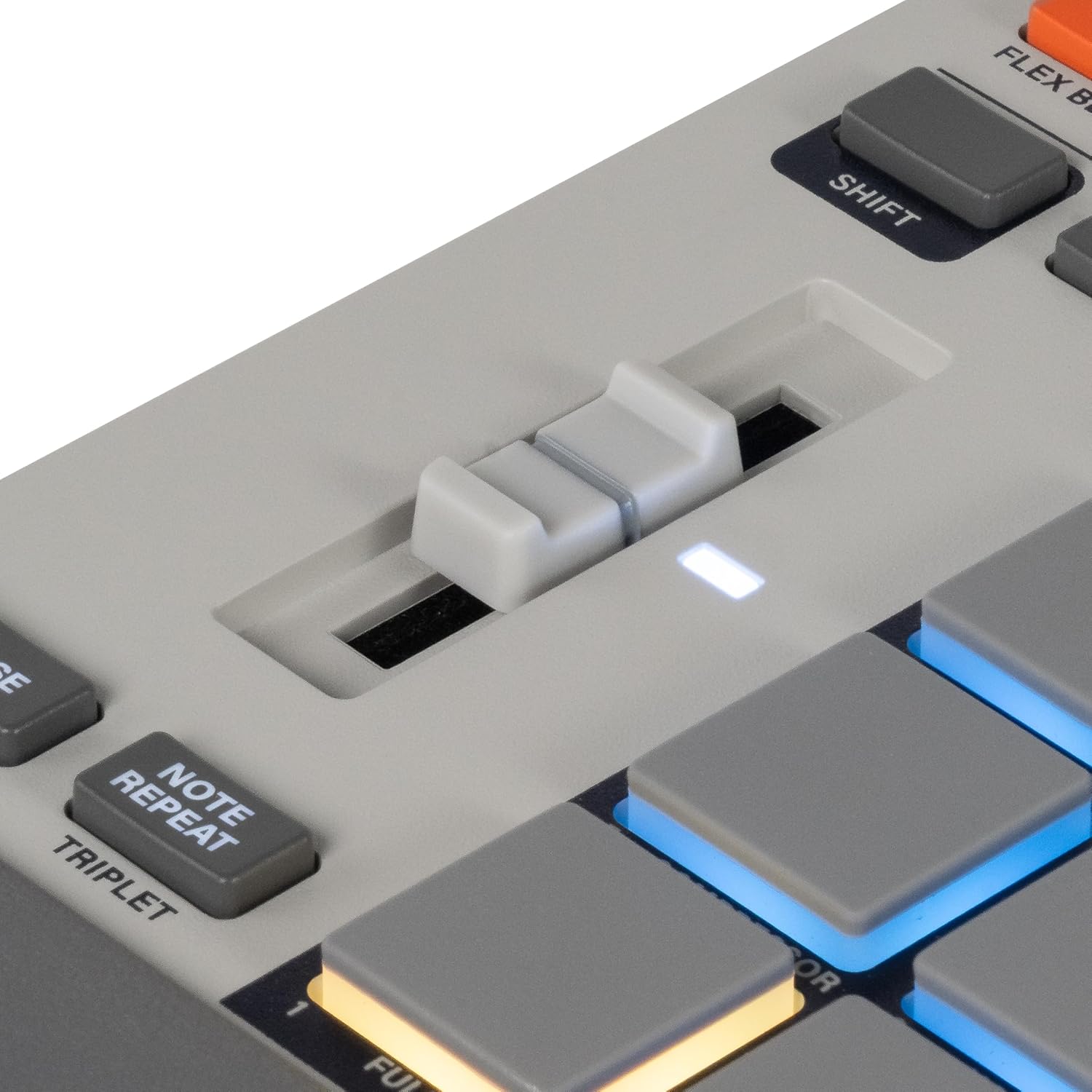 MPC Sample Sampler Sequenzer Effektprozessor MPCSAMPLE mit Akku USB-C Lautsprecher Mikrofon und 16 Pads