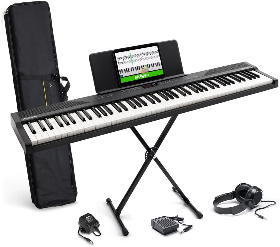 Digital Piano Keyboard 88 Tasten RECITALPLAY mit 480 Sounds USB-MIDI Lautsprechern und Zubehör Set