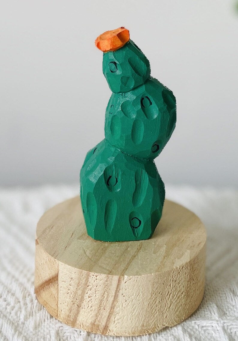 Handgeschnitzter Kaktus aus Holz, minimalistisches Wohndekor, 7 cm
