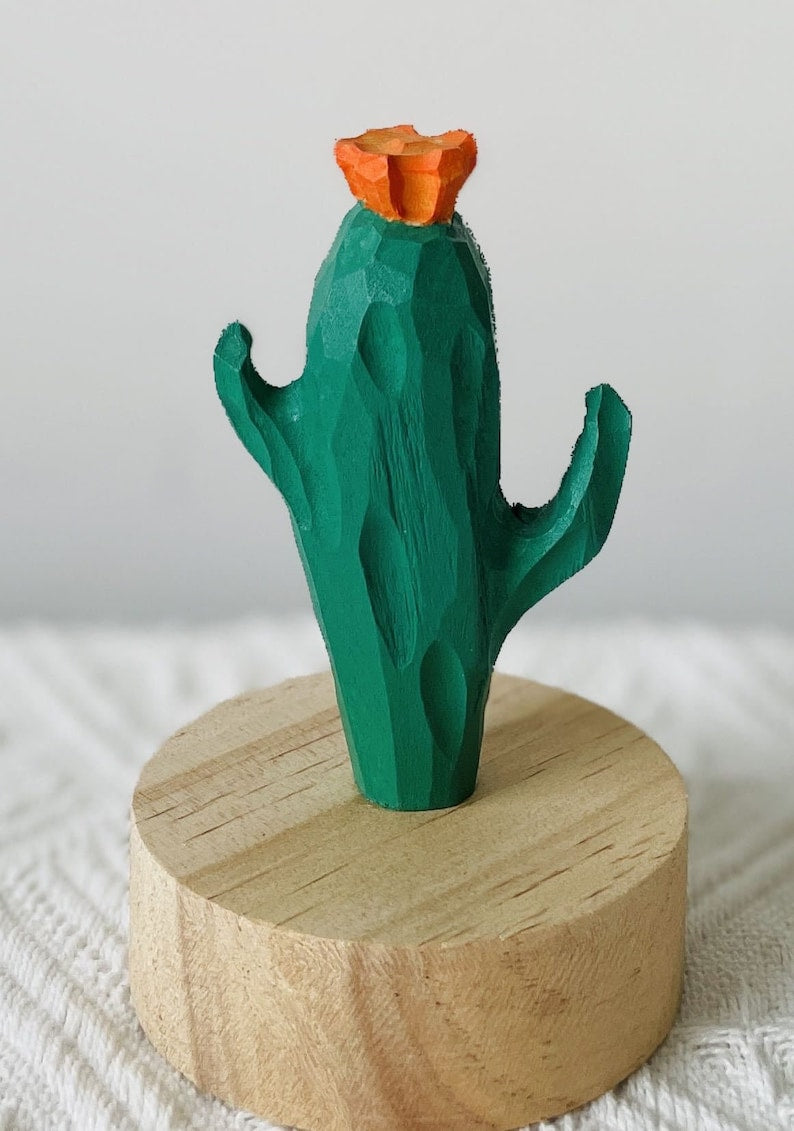Handgeschnitzter Kaktus aus Holz, minimalistisches Wohndekor, 7 cm