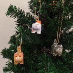 Handgeschnitzte Katzenstatue aus Holz, Weihnachtsbaumschmuck, Schreibtischdeko