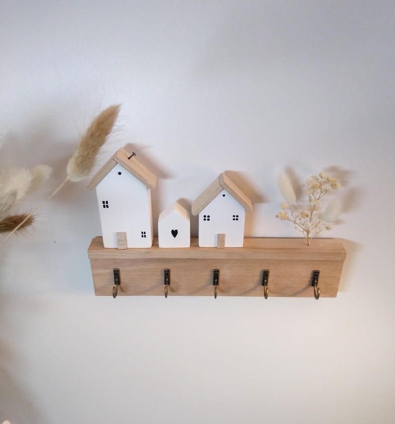 Schlüsselbrett Holzhäuschen Boho Wanddekoration Schlüsselhaken aus Holz 25x15cm