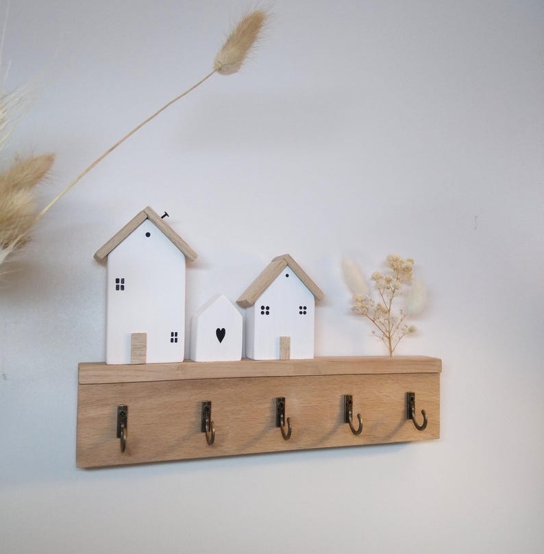 Schlüsselbrett Holzhäuschen Boho Wanddekoration Schlüsselhaken aus Holz 25x15cm