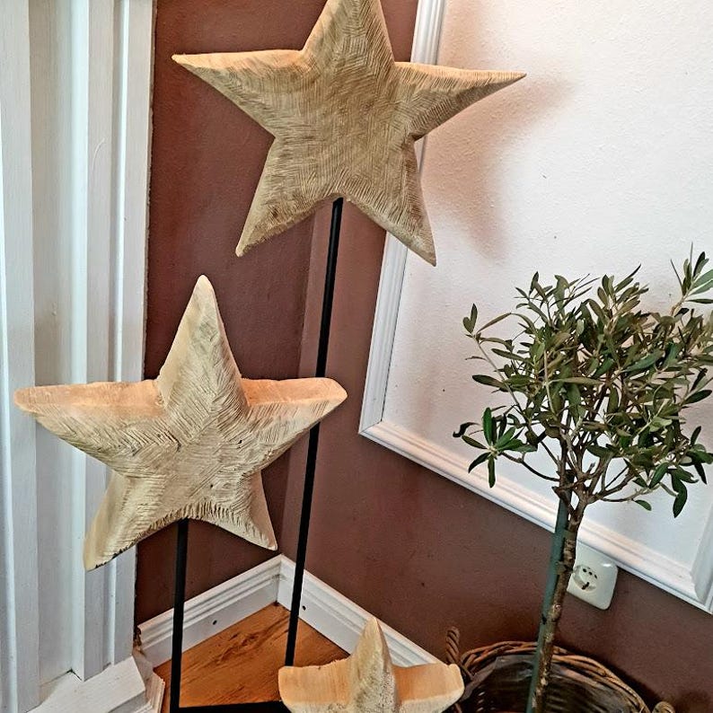 Holzstern auf Eisenständer, 4 Größen, massiv, natürliche Winterdeko