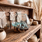 Geschmolzene Glasvase auf natürlichem Treibholzständer, mundgeblasener Glasterrarium-Übertopf, Boho-Küstendekoration, rustikales Waldheimdekor