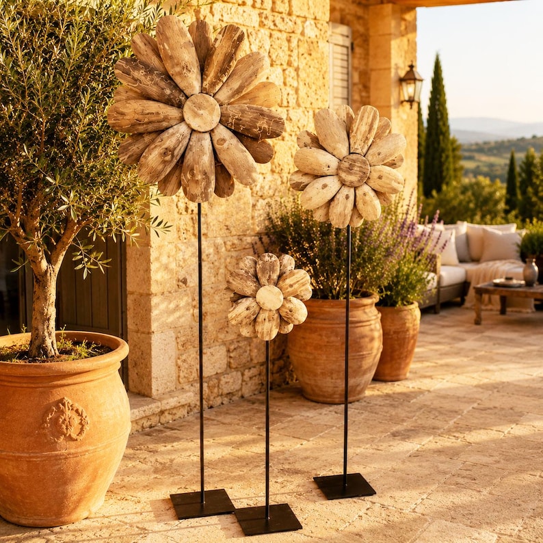 Holzblume auf Metallständer 3 Größen 50-130 cm Massivholz Deko Skulptur