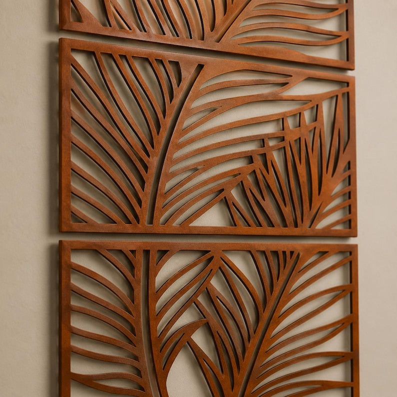 Wanddeko aus Metall mit Palmenblättern, tropische Wandpaneele, botanisches Triptychon, Japandi-Wanddeko, Boho-Wanddeko aus Metall, Deko-Set für über dem Bett