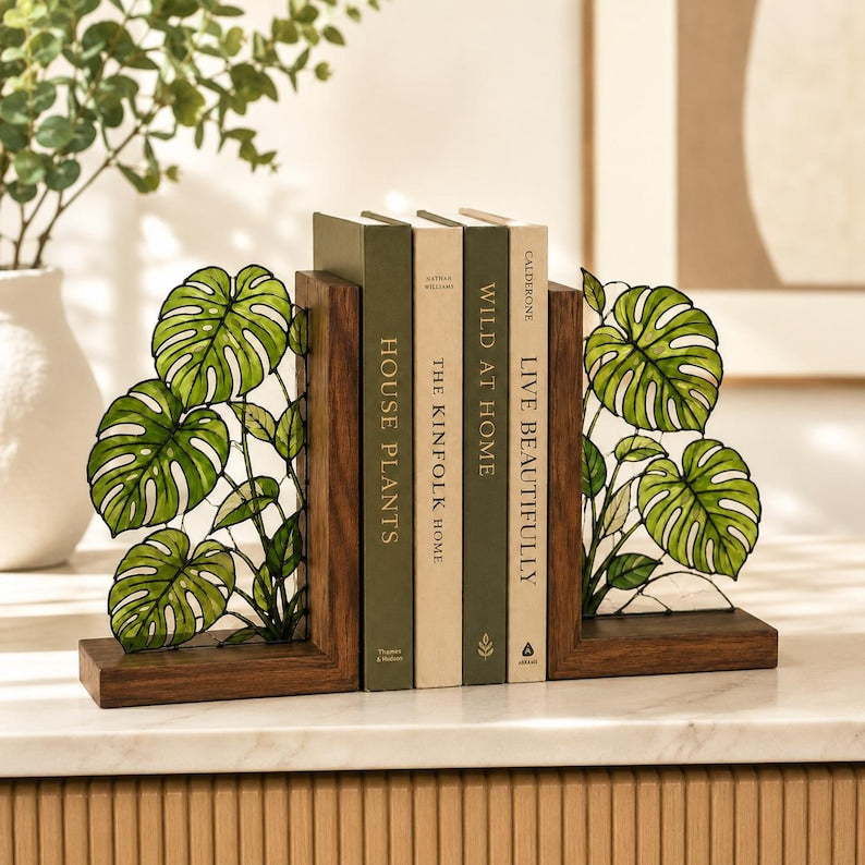 Monstera-Buchstützen aus Buntglas, botanische Buchstützen aus Walnussholz, tropische Pflanzen-Akzente für Bücherregal, Geschenk für Bücherliebhaber