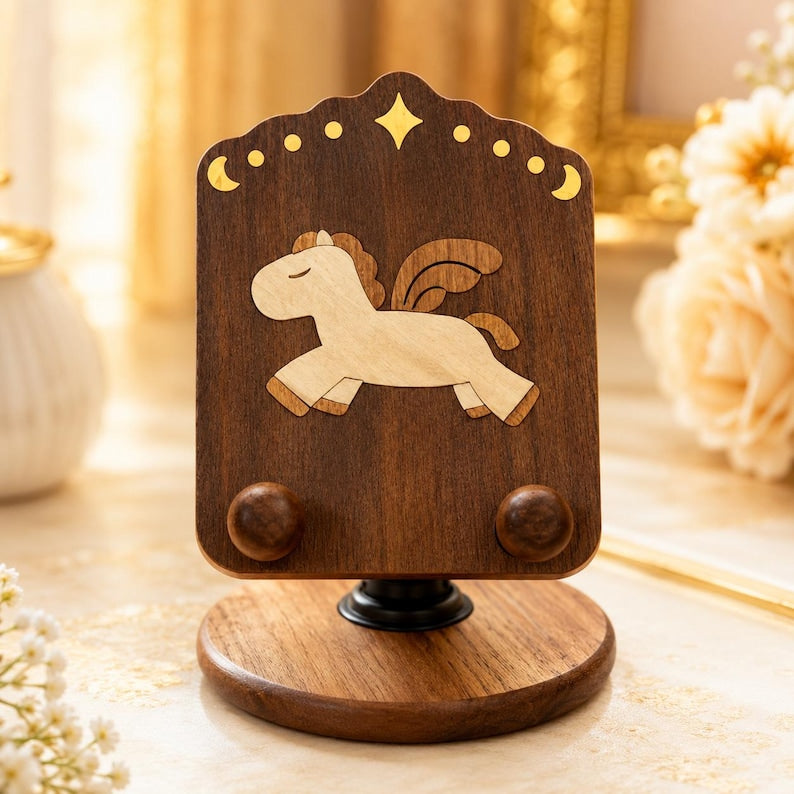 Pegasus Handyständer aus Holz, Smartphone Halter mit Flügelpferd Design, Schreibtisch Dekoration